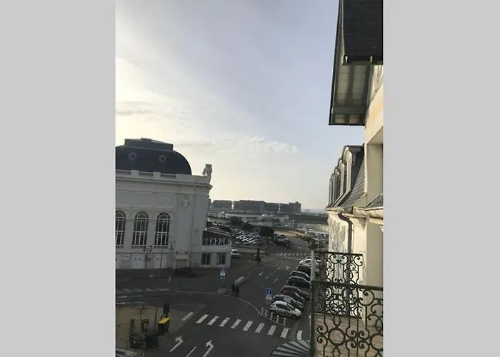 Lejlighed Le De La *